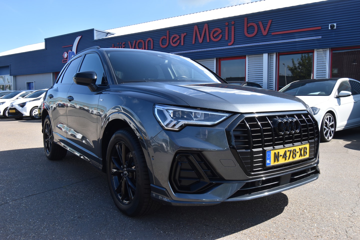 Audi Q3 - 35 TFSI S Edition 35 TFSI S edition , CLIMATR , CR CONTR , LED KOPL , PDC V+A , LMV18 , V ST VERW , - AutoWereld.nl
