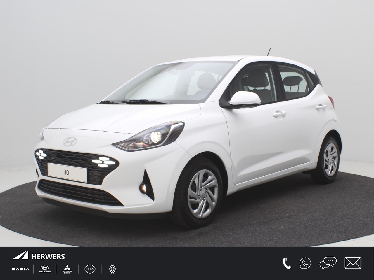 Hyundai i10 - 1.0 Premium / € 2.000,- Voordeel Op Nieuwprijs / Rijklaarprijs / Direct Leverbaar / Naviga - AutoWereld.nl