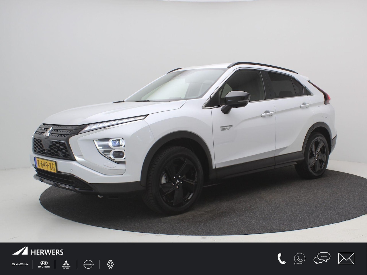 Mitsubishi Eclipse Cross - 2.4 PHEV Black Edition / 360 Camera / Stoel en Stuurverwarming / Adaptieve Cruise / Dodeho - AutoWereld.nl
