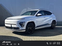 Hyundai Kona Electric - 64.8kWh Pure Edition / €2.000, - voordeel / Navigatie / Apple & Android carplay / Airco /