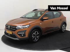 Dacia Sandero Stepway - 1.0 TCe 100 Bi-Fuel Comfort | Parkeersensoren Voor + Achter | Parkeer Camera | Navigatie |