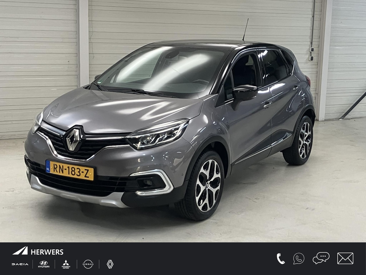 Renault Captur - 0.9 TCe Edition One / Lederen Bekleding / Trekhaak 1200 KG / Navigatie / Climate Control / - AutoWereld.nl