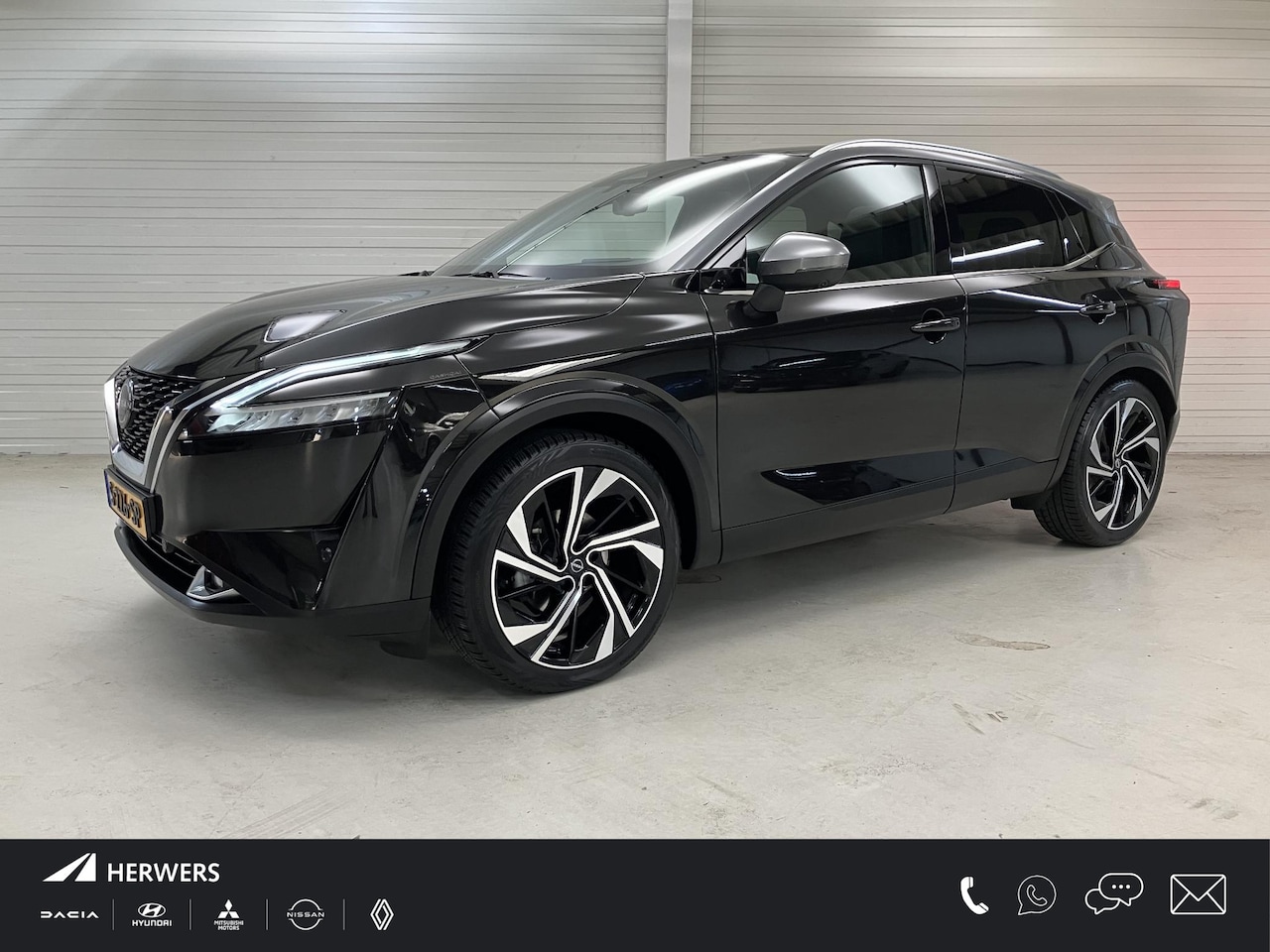 Nissan Qashqai - 1.3 MHEV Xtronic Tekna Plus / Eerste Eigenaar / Dealer Onderhouden / Trekhaak 1800 KG / Pa - AutoWereld.nl