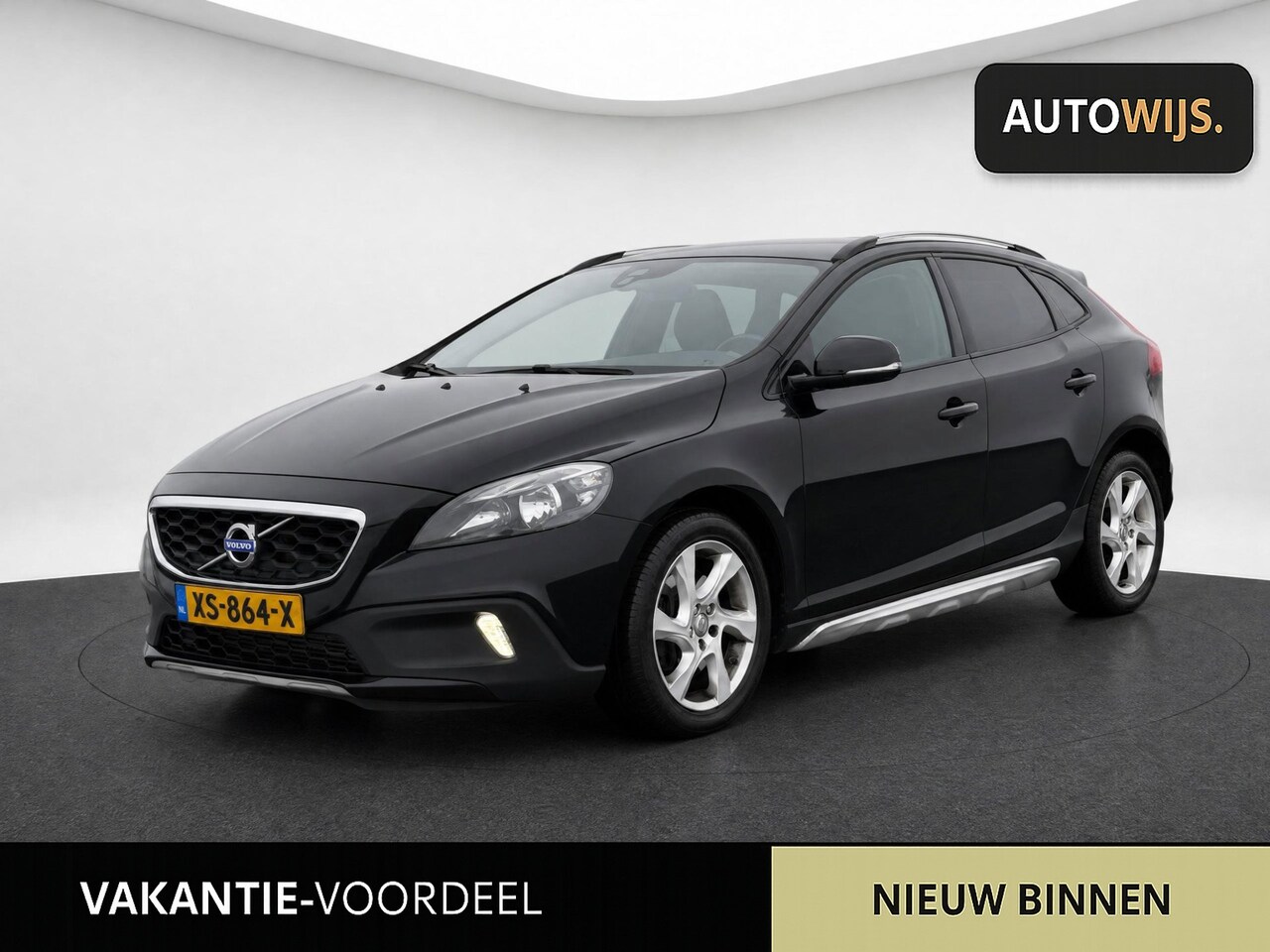 Volvo V40 Cross Country - 5CILLINDER|180PK|AUT|TREKHAAK| - AutoWereld.nl