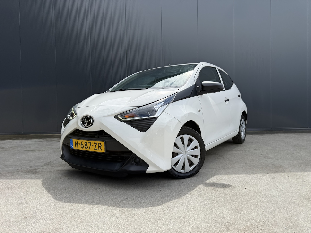 Toyota Aygo - 1.0 VVT-i x 1e EIGENAAR AIRCO 5 DEURS NL AUTO - AutoWereld.nl