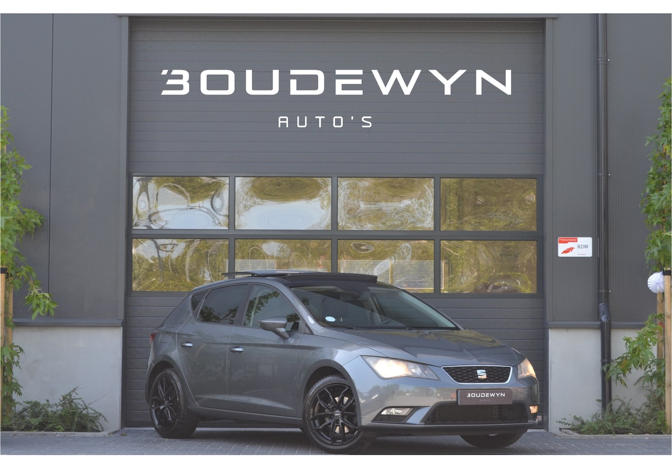 SEAT Leon - 1.4 TSI Style NAP | Pano | Trekhaak | Cruise Control - AutoWereld.nl