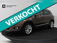 Volkswagen Tiguan - 1.4 TSI Sport Edition (PANORAMADAK, CAMERA, PARKEERHULP, STUURBEDIENING, MULTIMEDIA, PARKE