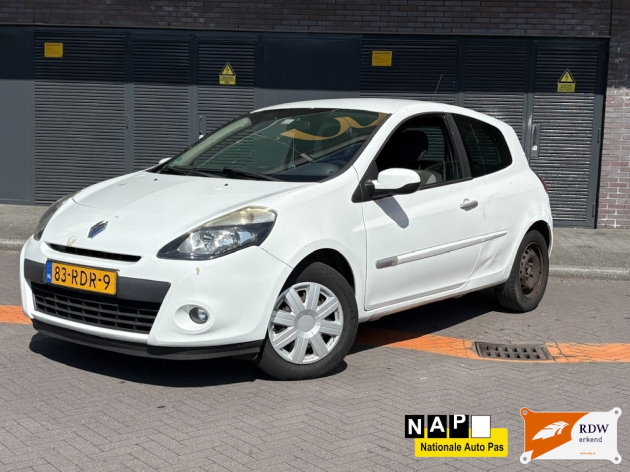 Renault Clio - 1.5 dCi Parisienne 1.5 dCi Parisienne - AutoWereld.nl
