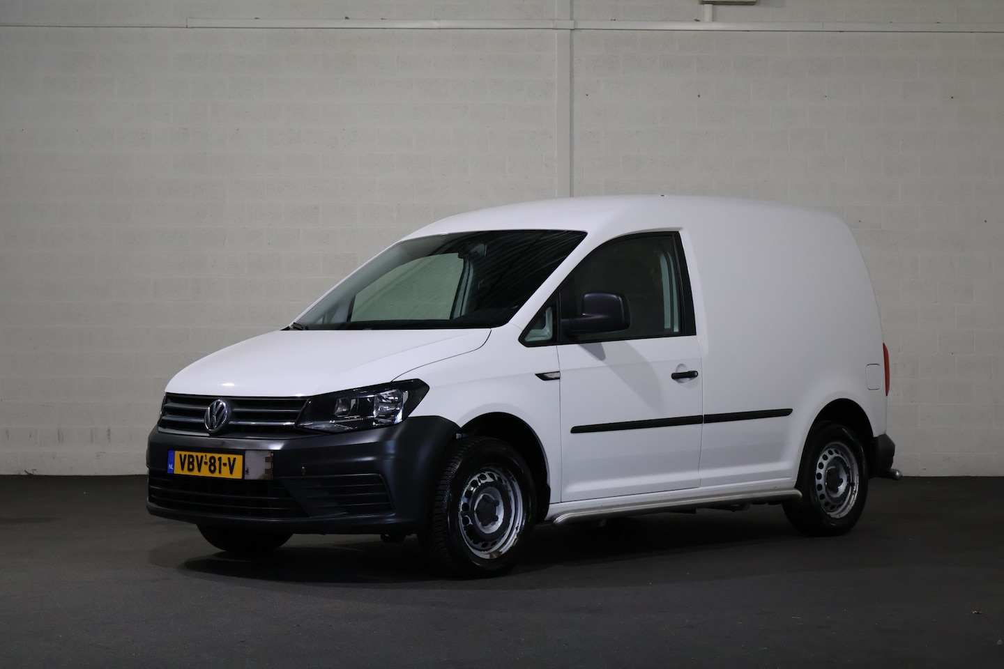 Volkswagen Caddy - 2.0 TDI L1H1 102pk Navigatie - AutoWereld.nl