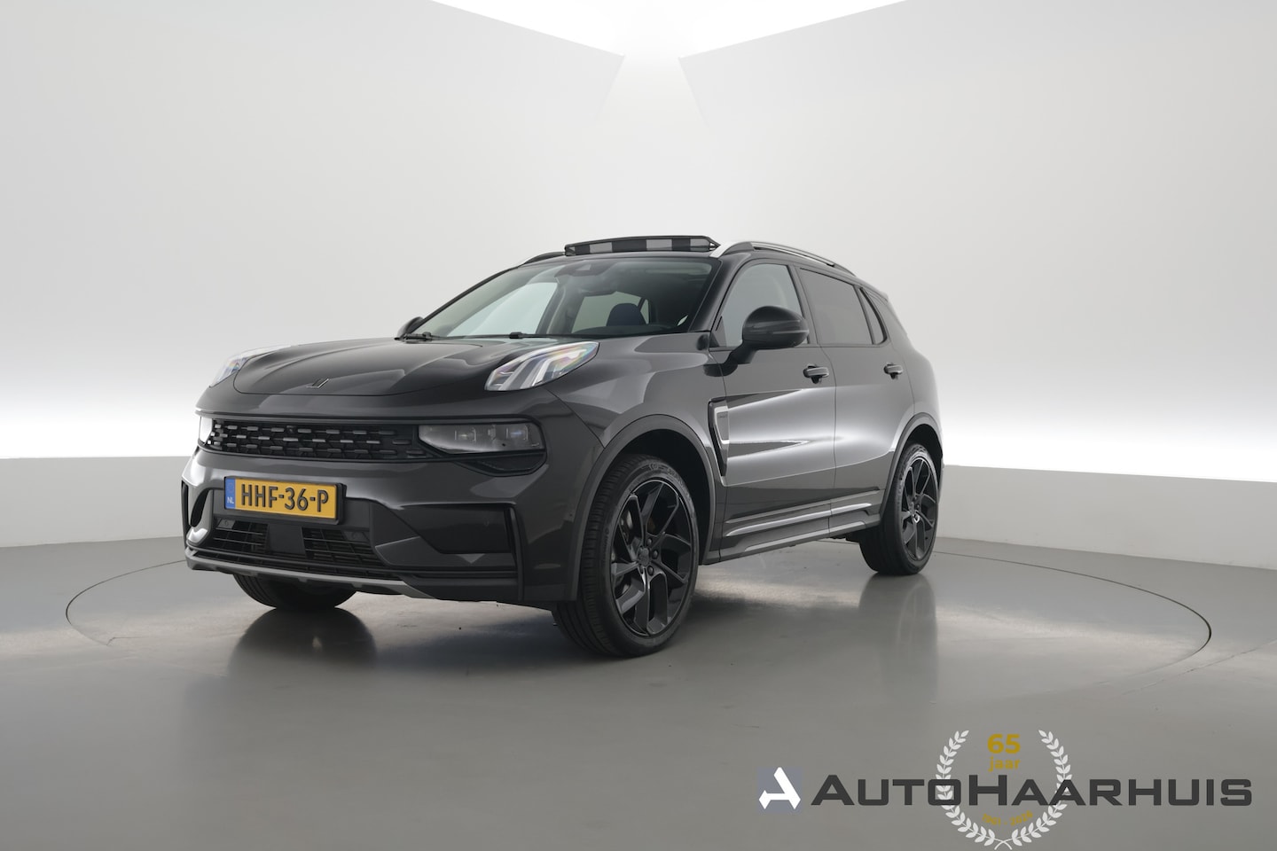 Lynk & Co 01 - 1.5 | Pano | Apple CarPlay | Keyless | Adapt. Cruise | Dodehoek. | 360cam. | Infinity Audi - AutoWereld.nl