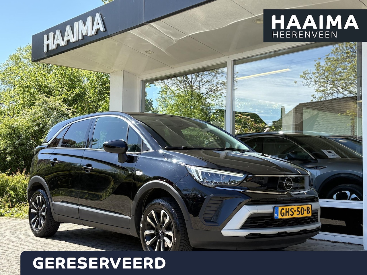 Opel Crossland - 1.2 Turbo Automaat Elegance | Trekhaak | AGR Comfortstoel | Achteruitrijcamera | Stoel- & - AutoWereld.nl