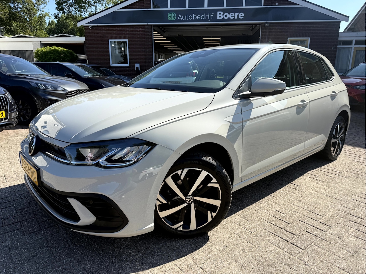 Volkswagen Polo - 1.0 TSI Life Business App Connect, Virt. Dash, Stoelverwarming - AutoWereld.nl