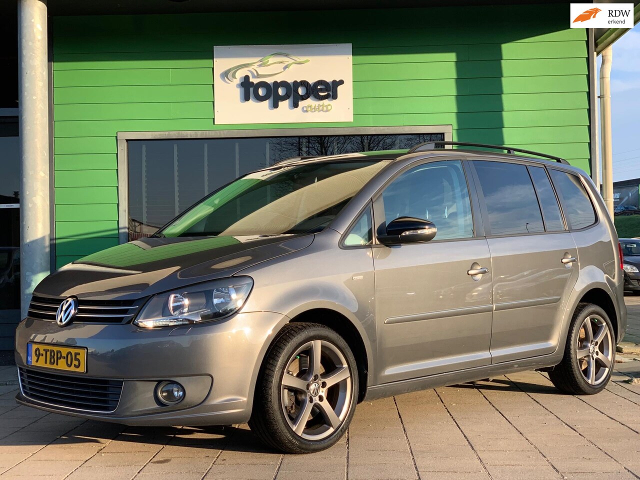 Volkswagen Touran - 1.4 TSI Comfortline|Automaat|Navigatie|CruiseControl|Airco|LM-Velgen| - AutoWereld.nl