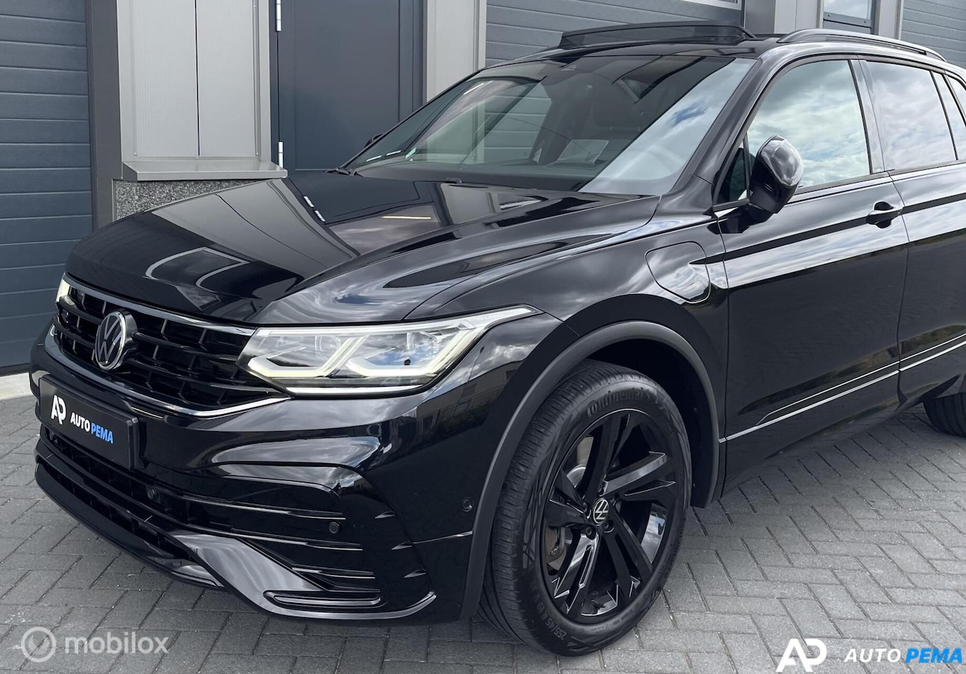 Volkswagen Tiguan - 1.4 TSI eHybrid 245PK 3xR-Line Hu - AutoWereld.nl