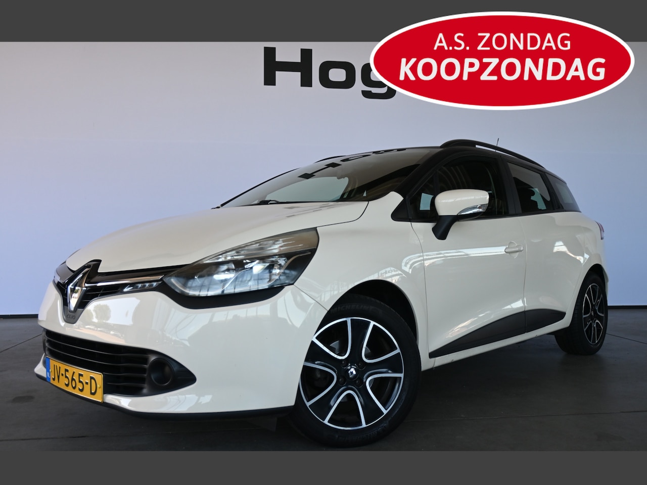 Renault Clio Estate - 0.9 TCe Expression Airco Navigatie Cruise Control Dealer Onderhouden! Inruil Mogelijk! - AutoWereld.nl