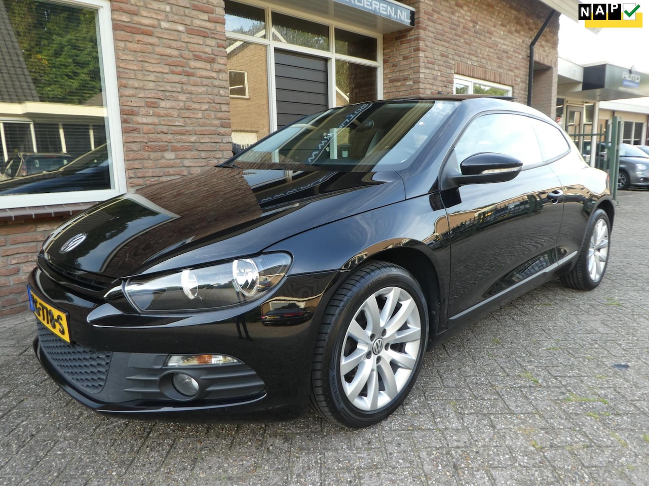Volkswagen Scirocco - 1.4 TSI Highline Plus Navi / Panoramadak - AutoWereld.nl