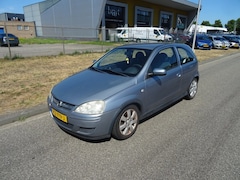 Opel Corsa - 1.2-16V Essentia