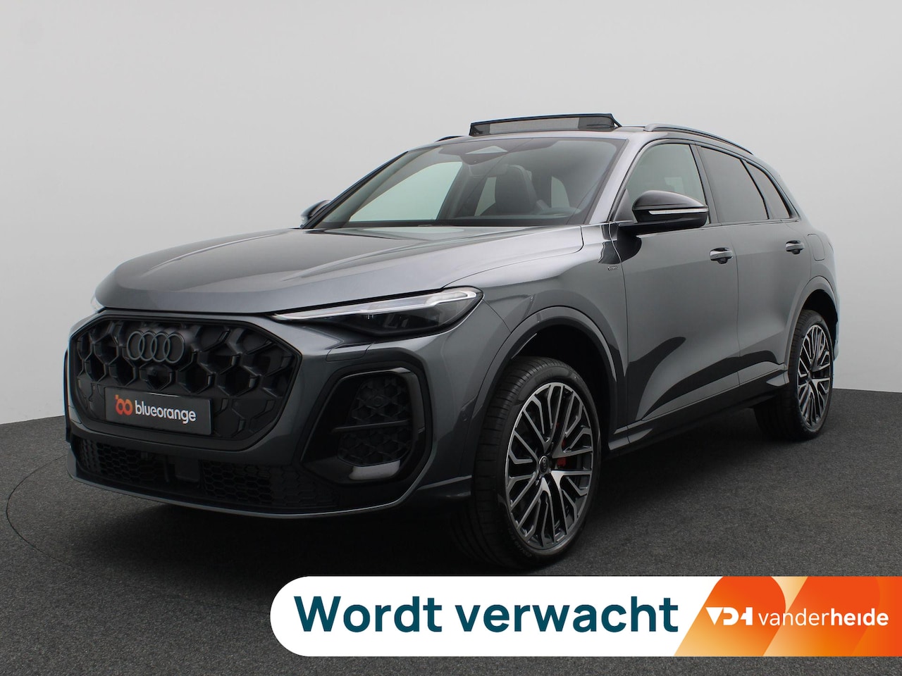 Audi Q5 - 2.0 TFSI e-hybrid quattro S edition Competition Scherm passagier, head-up, panoramadak, Tr - AutoWereld.nl