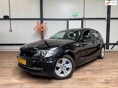 BMW 1-serie - 118i /CLIMA / CRUISE / 6-Bak / Zeer nette staat