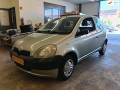 Toyota Yaris - 1.0-16V VVT-i Eco met Nieuwe Apk