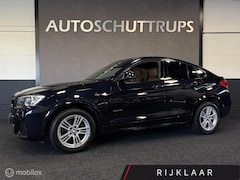 BMW X4 - xDrive20i High Executive M SPORT CARBONSCHWARZ / LEDER / NAVI / PDC / STOELVERW. / NAP /