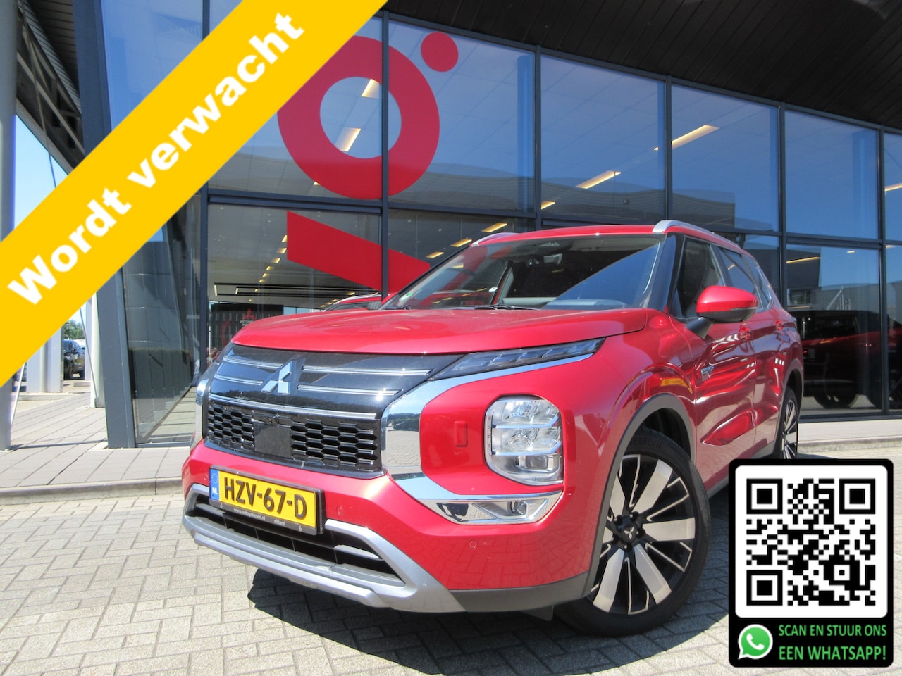 Mitsubishi Outlander - 2.4 PHEV First Edition 4WD AUTOMAAT 306 PK - AutoWereld.nl