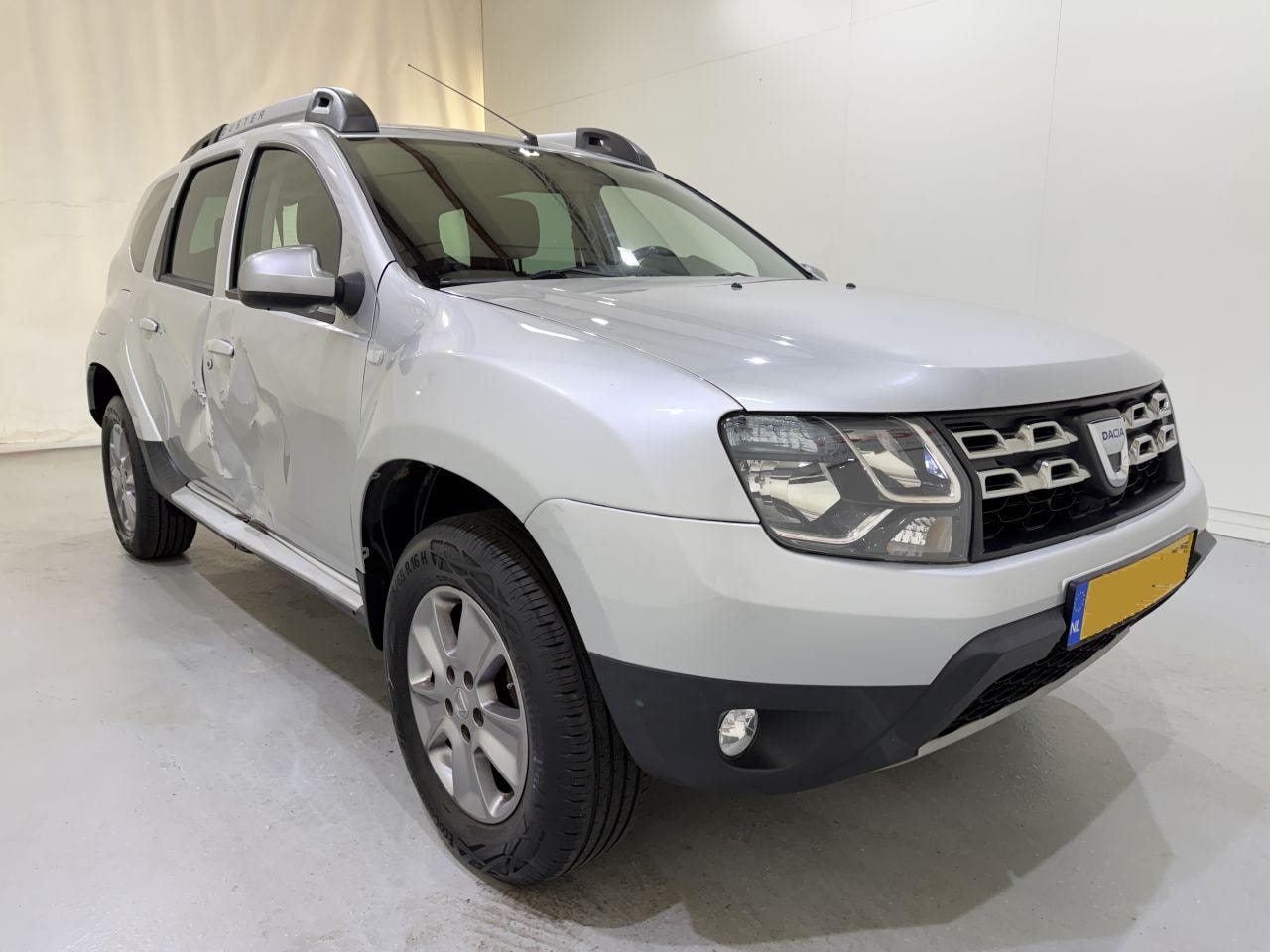Dacia Duster - 1.2 TCe 125 Prestige Navi/AC - AutoWereld.nl