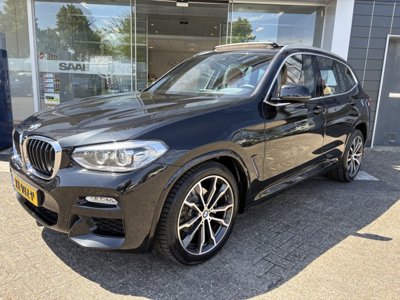 BMW X3 - xDrive20i High Ex. M-Pakket/Pano/Headup/Leder/NLauto - AutoWereld.nl