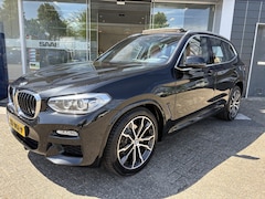 BMW X3 - xDrive20i High Ex. M-Pakket/Pano/Headup/Leder/NLauto