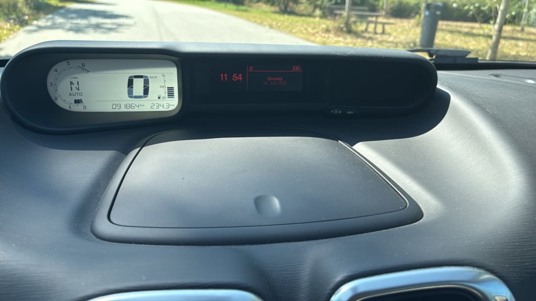 Citroën C3 Picasso - 1.6 VTi Exclusive AUTOMAAT AIRCO DEALER ONDERHOUDEN 1ste EIGENAAR - AutoWereld.nl