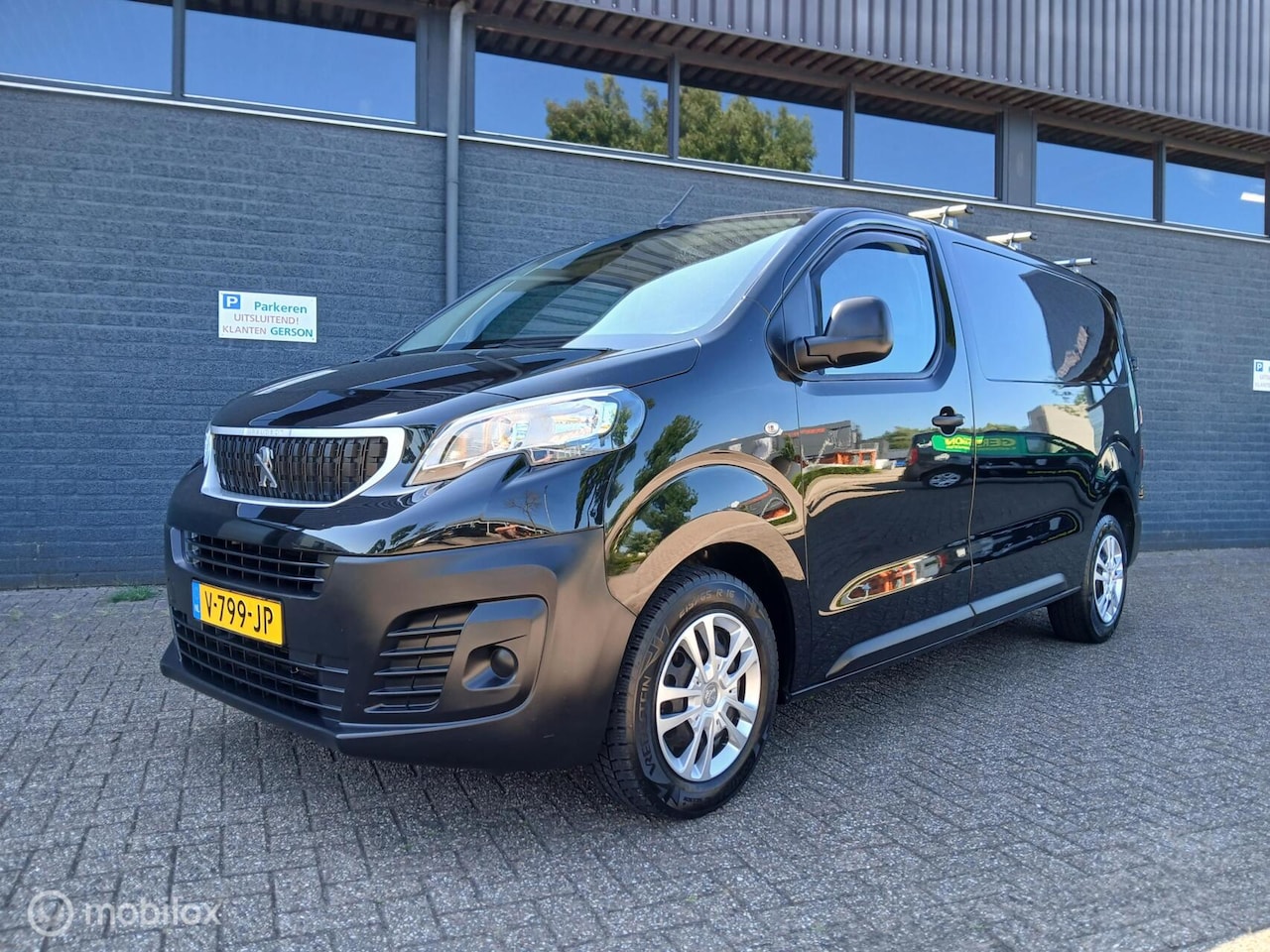 Peugeot Expert - Bestel 231S 2.0 BlueHDI 120 Premium - AutoWereld.nl