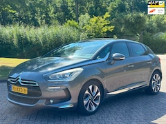 Citroën DS5 - 1.6 THP So Chic/AUTOMAAT/AIRCO/CRUISE/HALF LEDER/NAVI/PARKEERSENS VOOR-ACHTER/XENON
