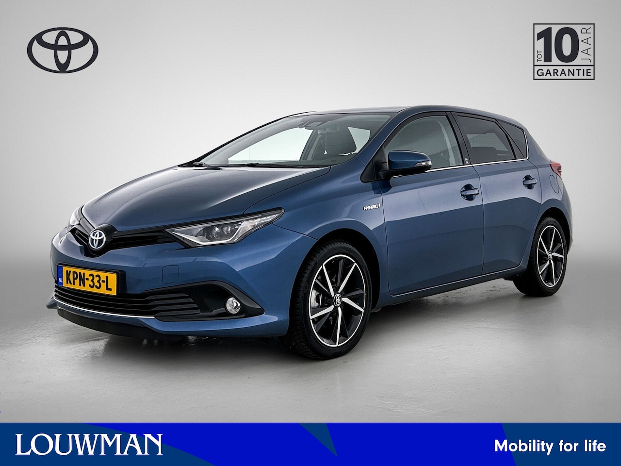 Toyota Auris - 1.8 Hybrid Dynamic + | Stoelverwarming | Elektrisch verstel/inklapbare spiegels | Trekhaak - AutoWereld.nl