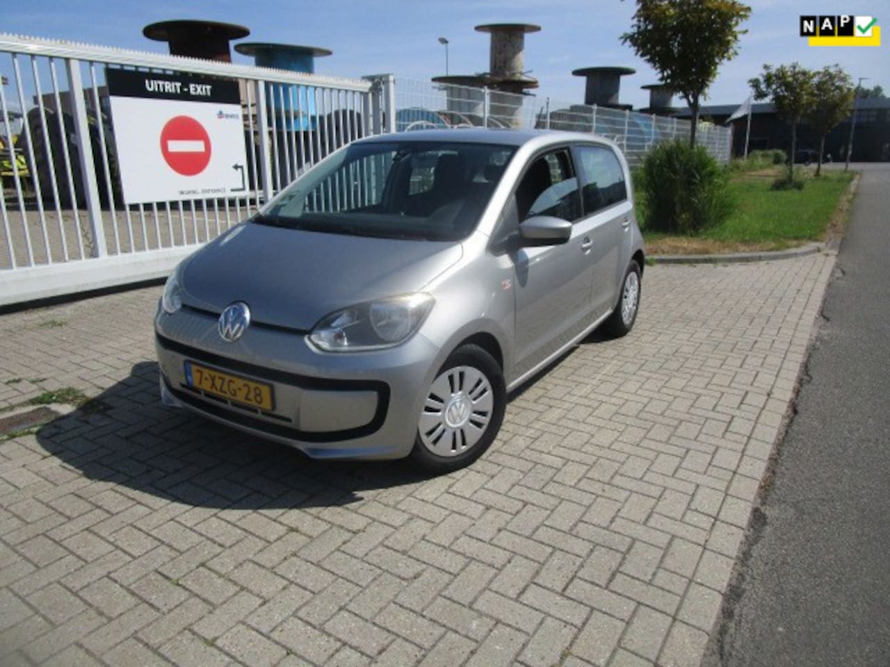 Volkswagen Up! - 1.0 move up! BlueMotion 1.0 move up! BlueMotion - AutoWereld.nl