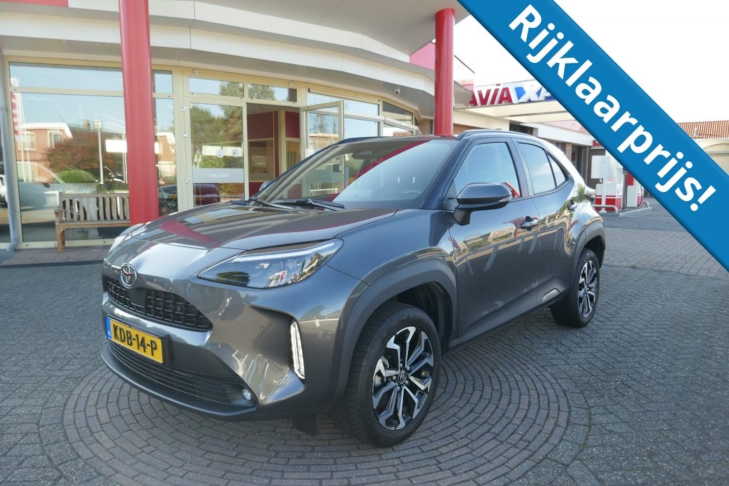 Toyota Yaris Cross - 1.5 HYBR 115 DYNAMIC  CAMERA/WINTERPAKKET/APPLE CARPLAY/ANDROID - AutoWereld.nl