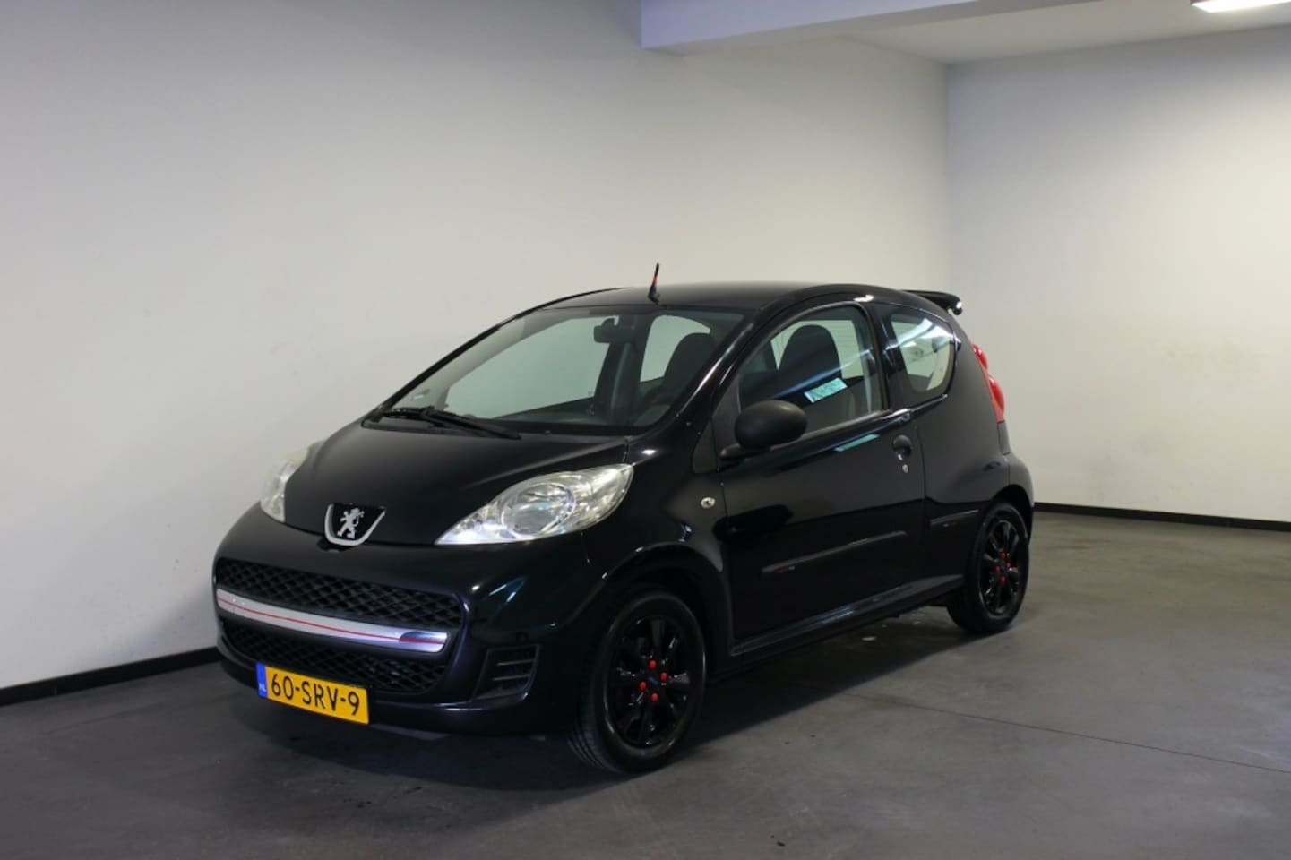 Peugeot 107 - 1.0-12V XR 1.0-12V XR, Airco, - AutoWereld.nl