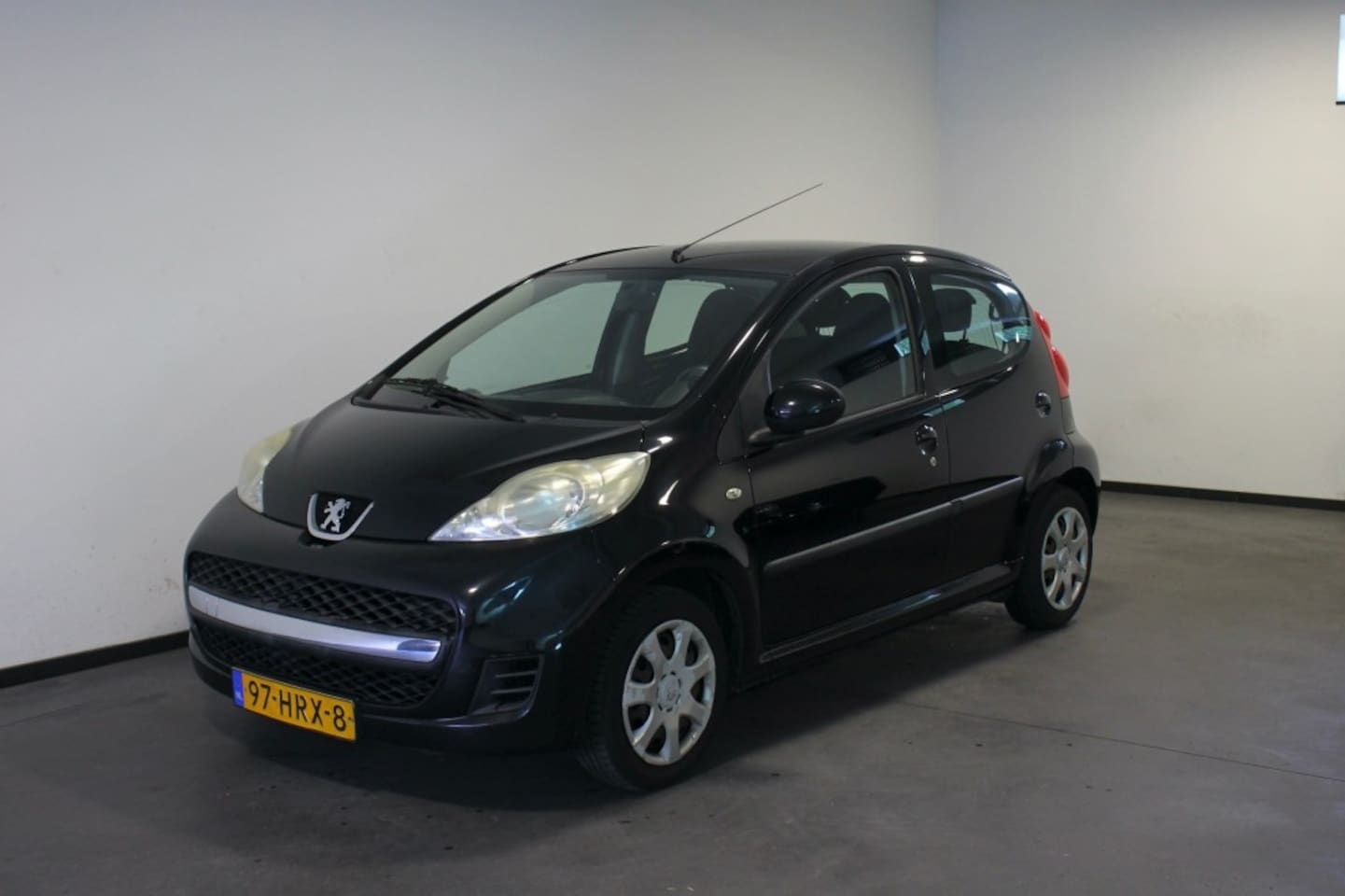 Peugeot 107 - 1.0-12V Sublime 1.0-12V SUBLIME, Airco, 5Drs - AutoWereld.nl