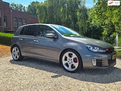 Volkswagen Golf - 2.0 GTI AUTOMAAT/dak/XENON/trekhaak