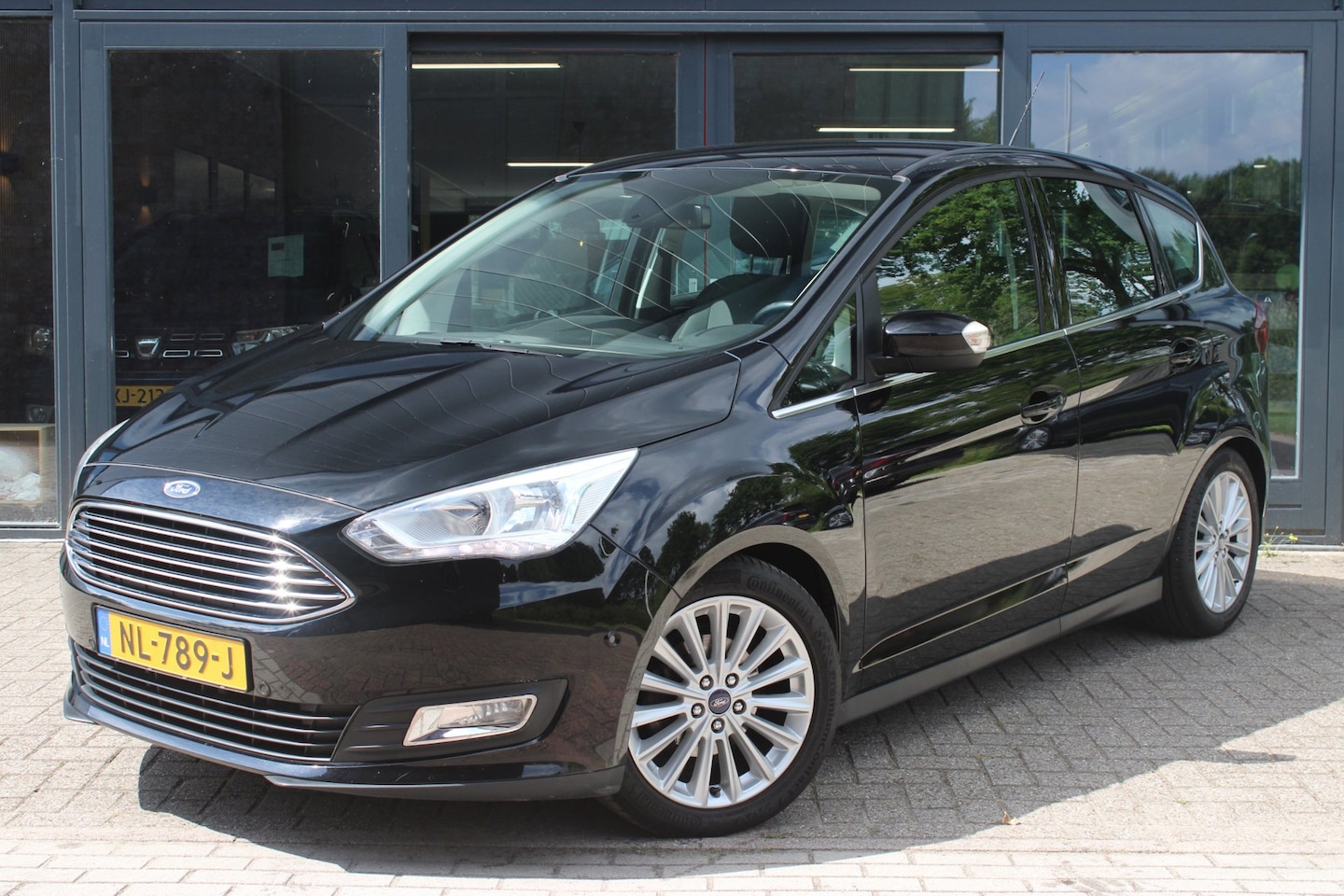 Ford C-Max - 1.0 Titanium | Cruise-control | Keyless | Carplay | Parkeersensoren | Telefoonvoorbereidin - AutoWereld.nl