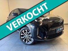 Toyota Yaris Cross - 1.5 Hybrid Dynamic / Winterpack/Acc/keyless/Led/Camera/Dealer Oh