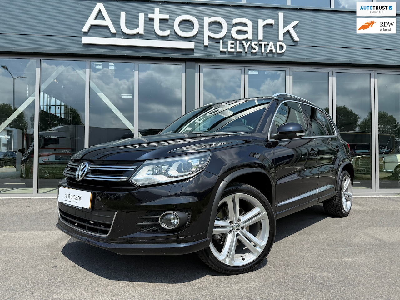 Volkswagen Tiguan - 4MOTION USA R-Line TSI - AutoWereld.nl