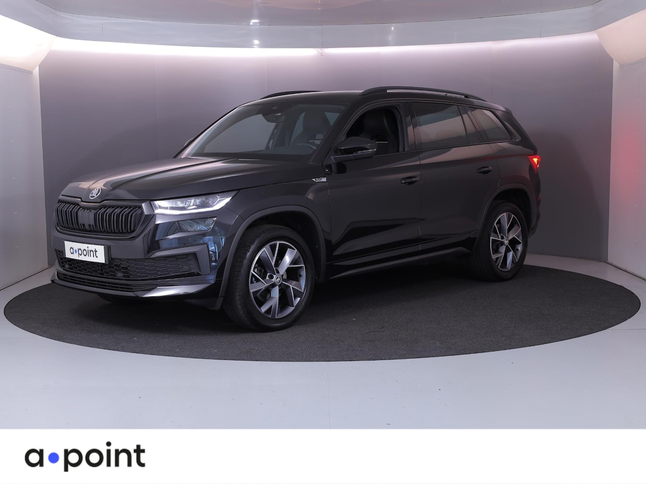 Skoda Kodiaq - 1.5 TSI Sportline Business 150 pk Automaat | Navigatie | Parkeersensoren | Achteruitrijcam - AutoWereld.nl