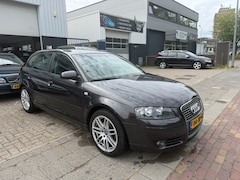 Audi A3 Sportback - 1.8 TFSI Ambition MOTOR LOOPT NIET GOED