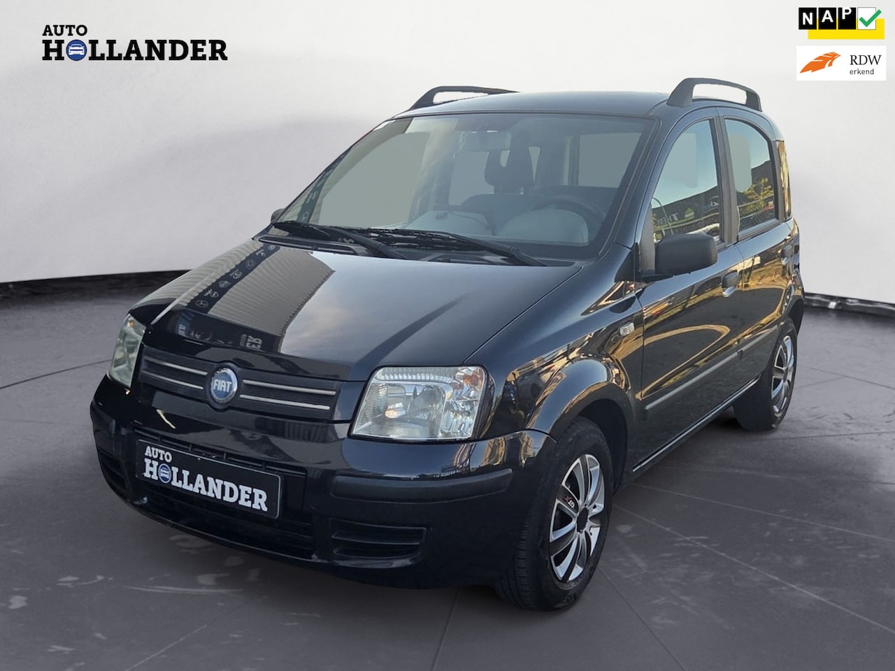 Fiat Panda - 1.2 Sportsound Automaat.* airco / carplay - AutoWereld.nl