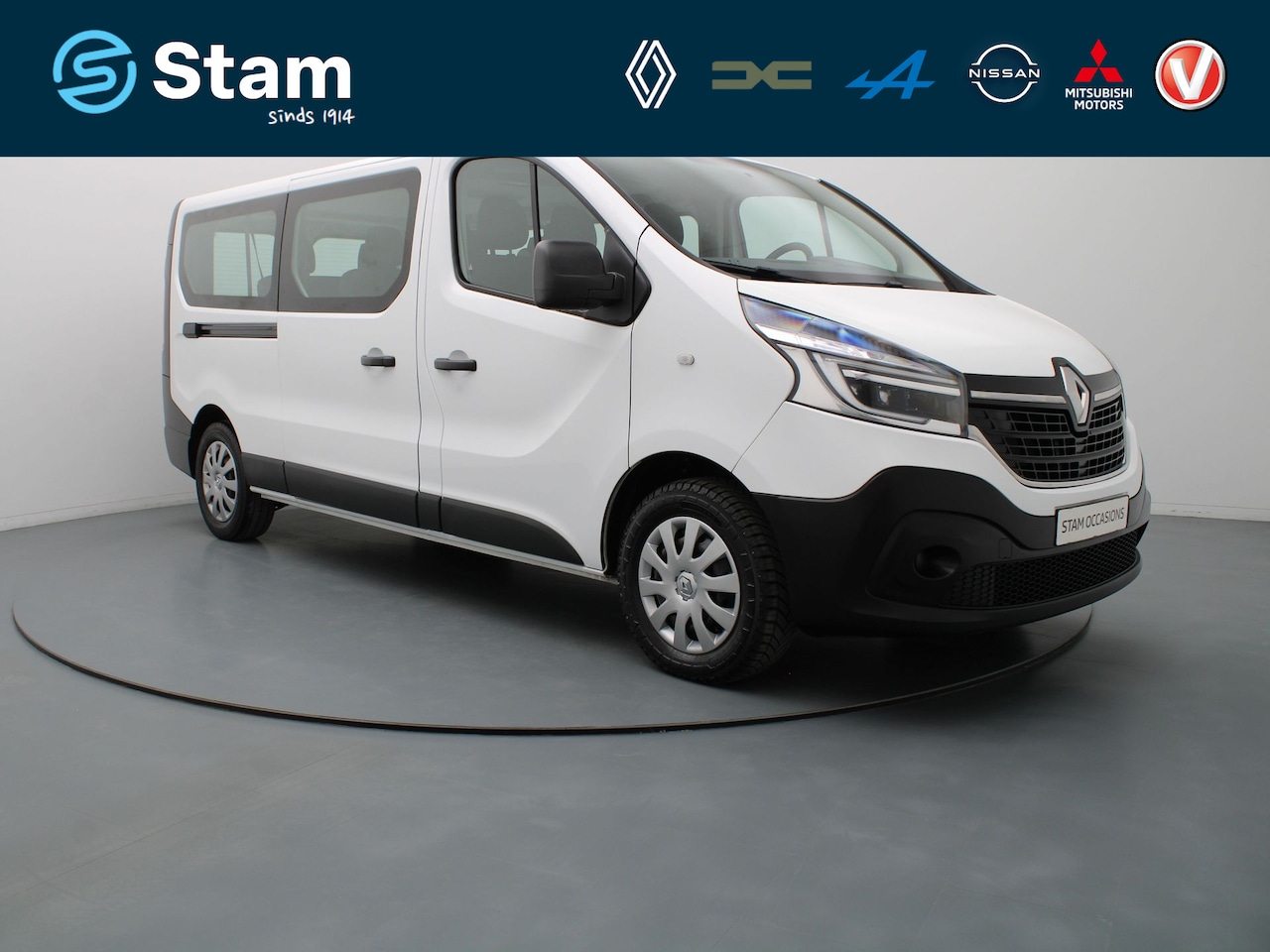 Renault Trafic Passenger - dCi 120pk Grand Zen 9-persoons Airco | Cruise | Navi - AutoWereld.nl