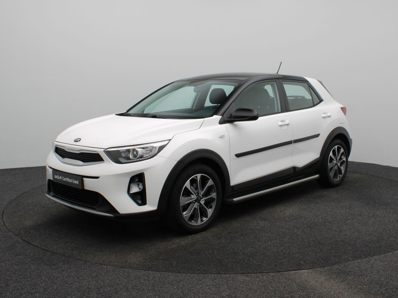 Kia Stonic - 1.0 T-GDi ComfortPlusLine Navigator 1.0 T-GDi ComfortPlusLine Navigator - AutoWereld.nl
