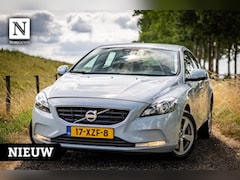 Volvo V40 - 2.0 D3 Kinetic | Nette auto | Goed onderhouden