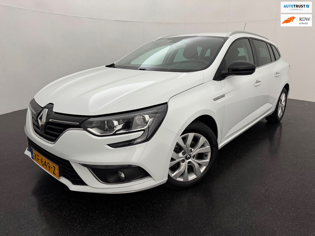 Renault Mégane Estate - 1.3 TCe Limited Trekhaak - AutoWereld.nl
