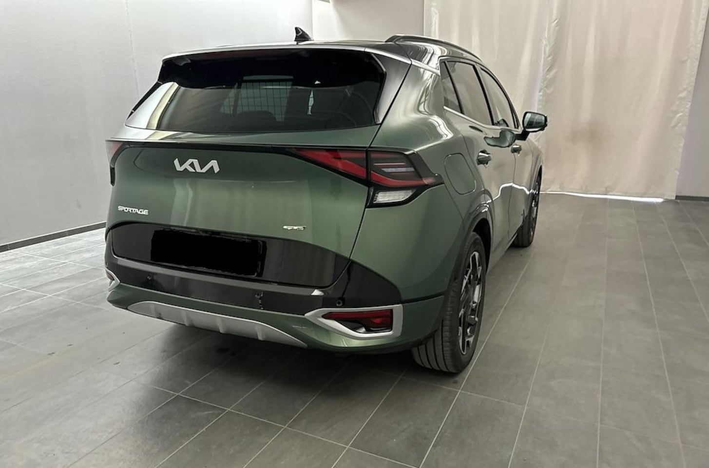 Kia Sportage - 1.6 T-GDi Plug-in Hybrid AWD GT-PlusLine | 10 jaar garantie, Stoelventilatie, 360° camera, - AutoWereld.nl