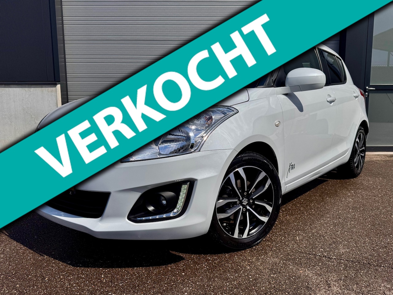 Suzuki Swift - 1.2 X-TRA / Cruise / Stoelverwarming - AutoWereld.nl